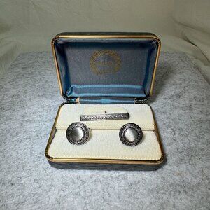 Vintage 1960's Hickok USA Silver Tone Cufflinks & Tie Clip Set In Original Box